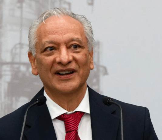 ¡Cae exdirector de Pemex tras brutales agresiones contra su esposa!