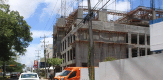 ¡Fatal caída! Obrero pierde la vida en obra de Ruiz Cortines.