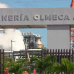 Pemex descarta incendio en la Refinería Olmeca.