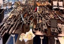 Estados Unidos decomisa arsenal destinado a territorio mexicano.