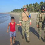 Rescatan a Menor Extraviado en Playas de Paraíso!