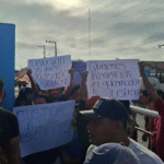 Detienen a tesorera por desviar 600 mil pesos.
