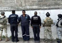 Aseguran tráiler con 48 tambos de hidrocarburo en Cárdenas.