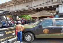 Acribillan a vendedor de aguas bajo el puente Grijalva.