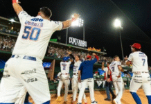 ¡Despierta la leyenda! Olmecas rompen sequía y van a la final de zona.