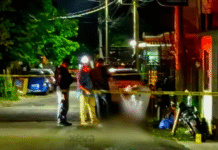 ¡Ejecutan a balazos a motociclista en Atasta!