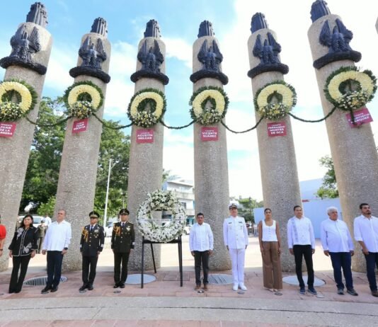 ¡Honor y memoria! Recuerdan gesta heroica de los Niños Héroes en Tabasco.