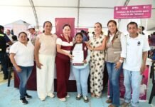 ¡Éxito educativo! 19 mil terminan sus estudios