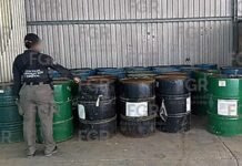 ¡Mega decomiso! Aseguran miles de litros químicos e hidrocarburos.